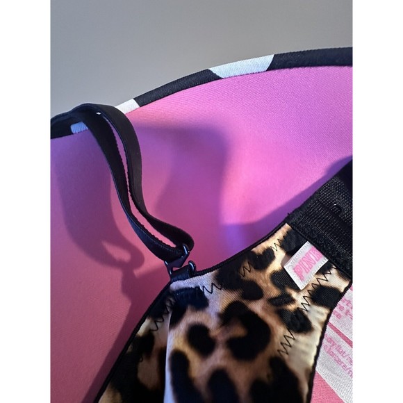Victoria Secret T-shirt Bra, 32D, Polka Dots/Cheetah, Straps adjust/removable - Picture 6 of 6